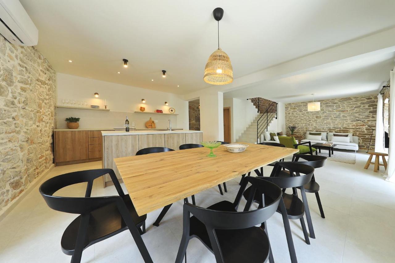 Villa Mira With A Heated Pool And A Sea View โบชาวา ภายนอก รูปภาพ